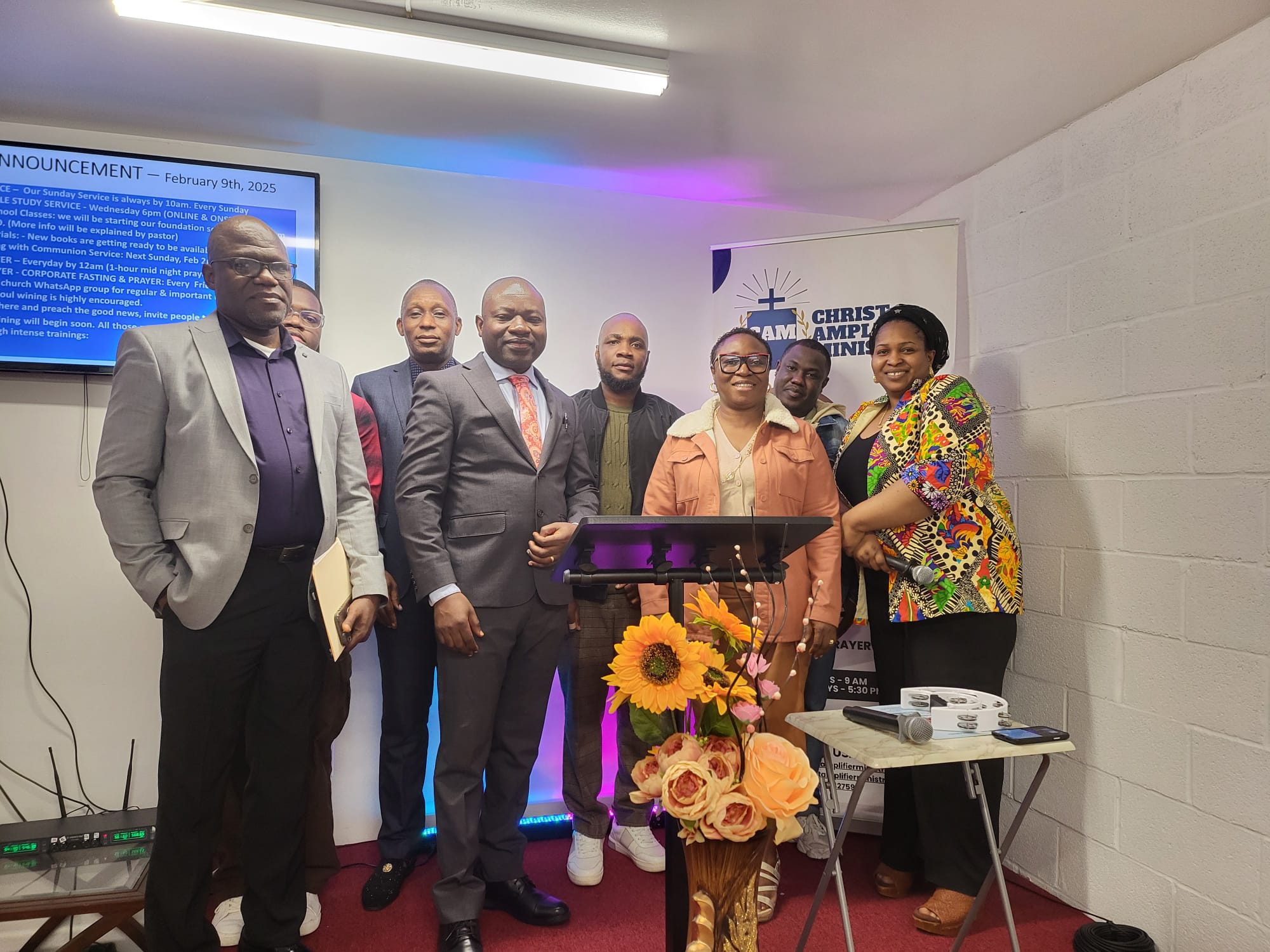 Cam Pic Members Group Photo 4